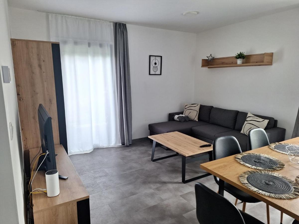 Mb Apartmany Lipno 리프노나드비타보브 외부 사진